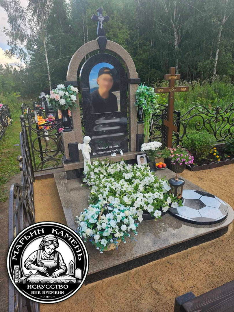 Zakazat-pamyatnik-rebenku